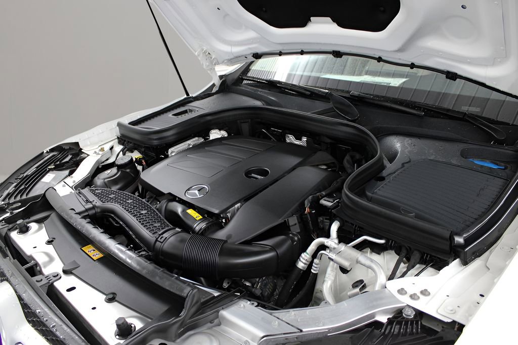 Used 2022 Mercedes-Benz GLC 300 image 40