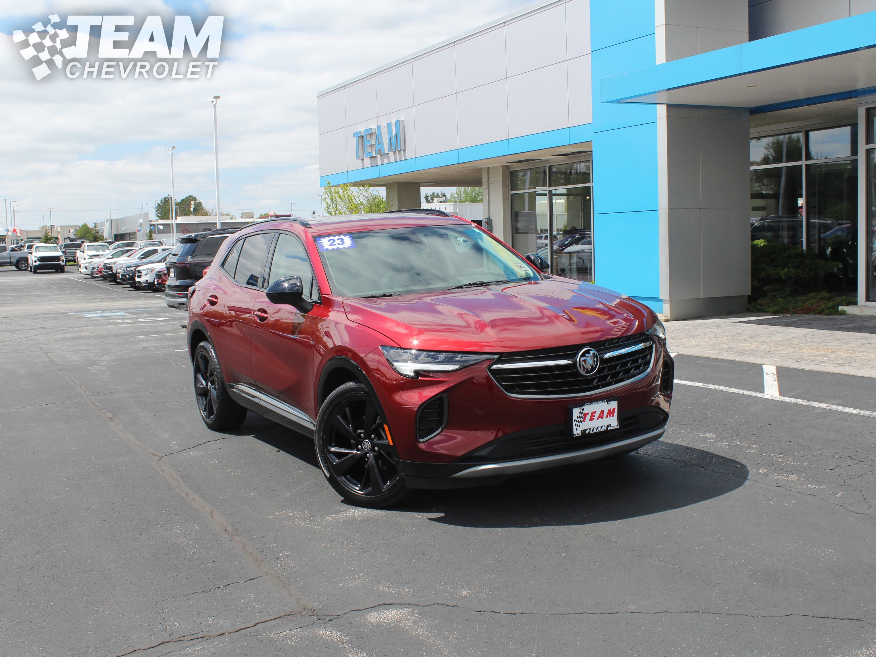 Used 2023 Buick Envision Essence w/ Sport Touring Package AWD/4WD image 2