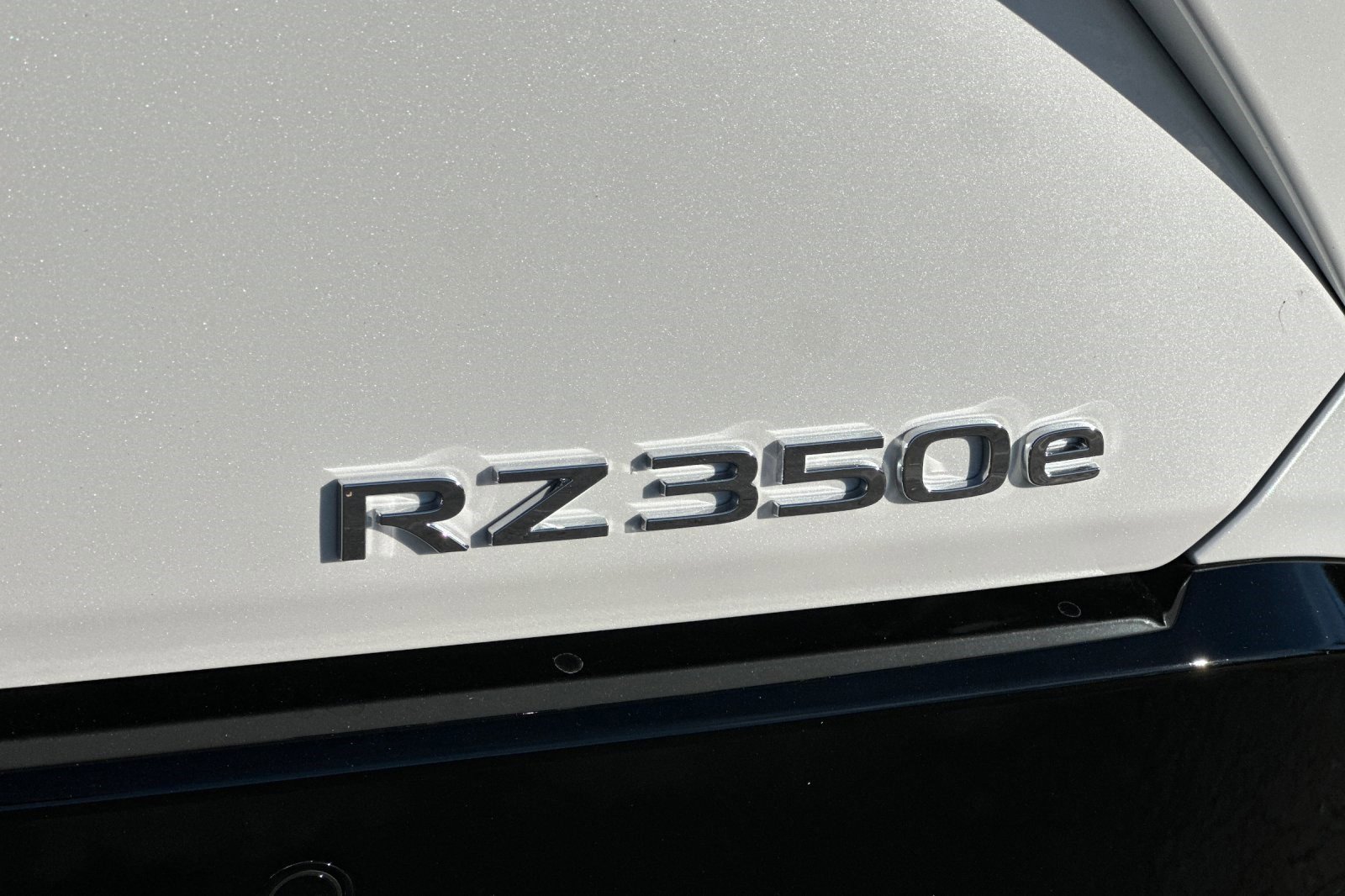 New 2026 Lexus RZ 350e 2WD image 8