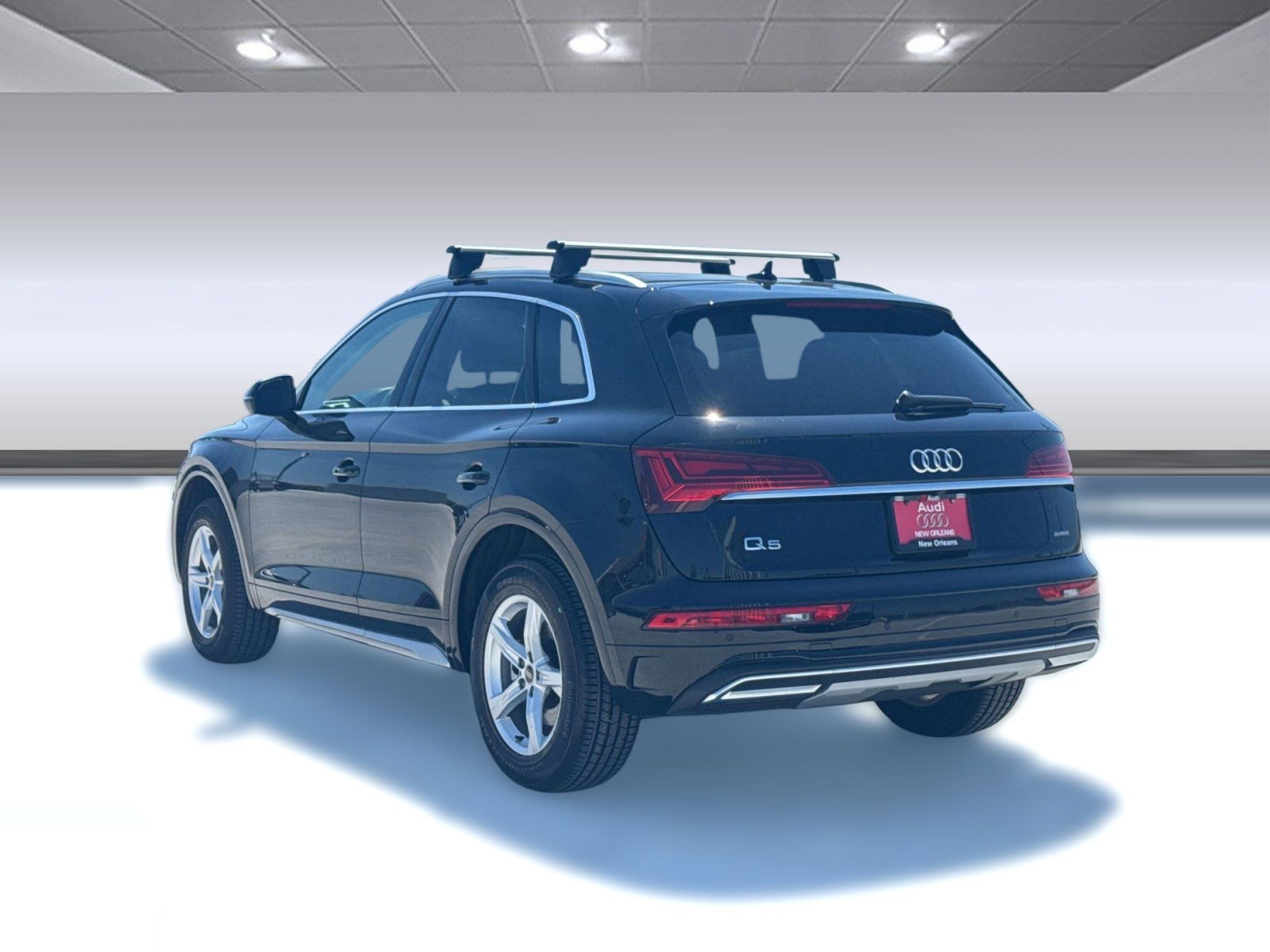 Certified 2023 Audi Q5 2.0T Premium w/ Convenience Package image 3