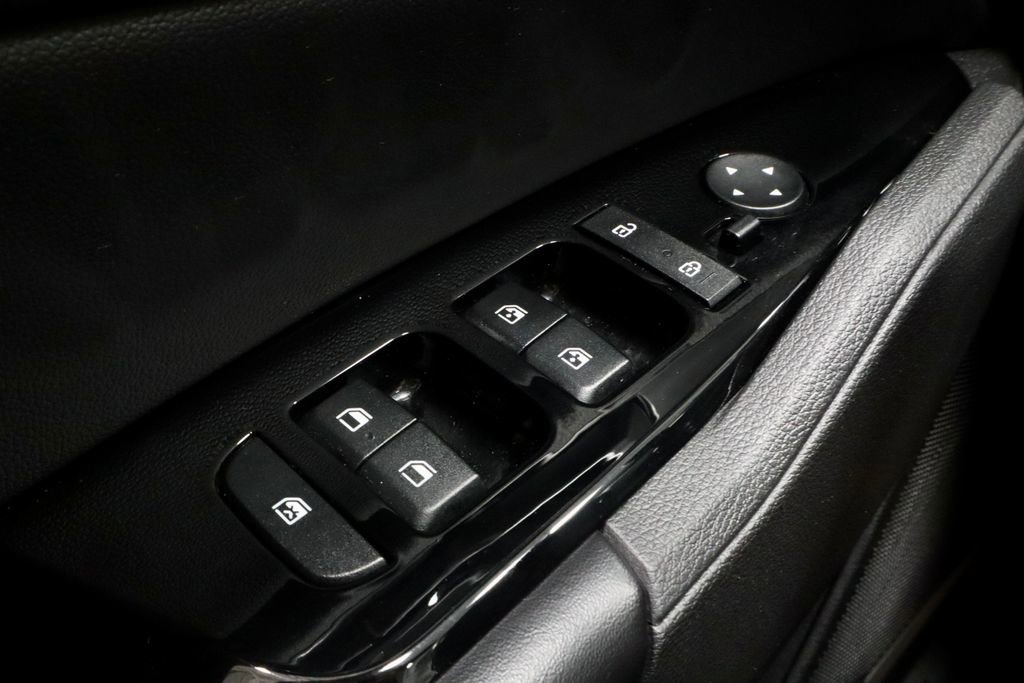 Used 2023 Kia Sportage EX image 25