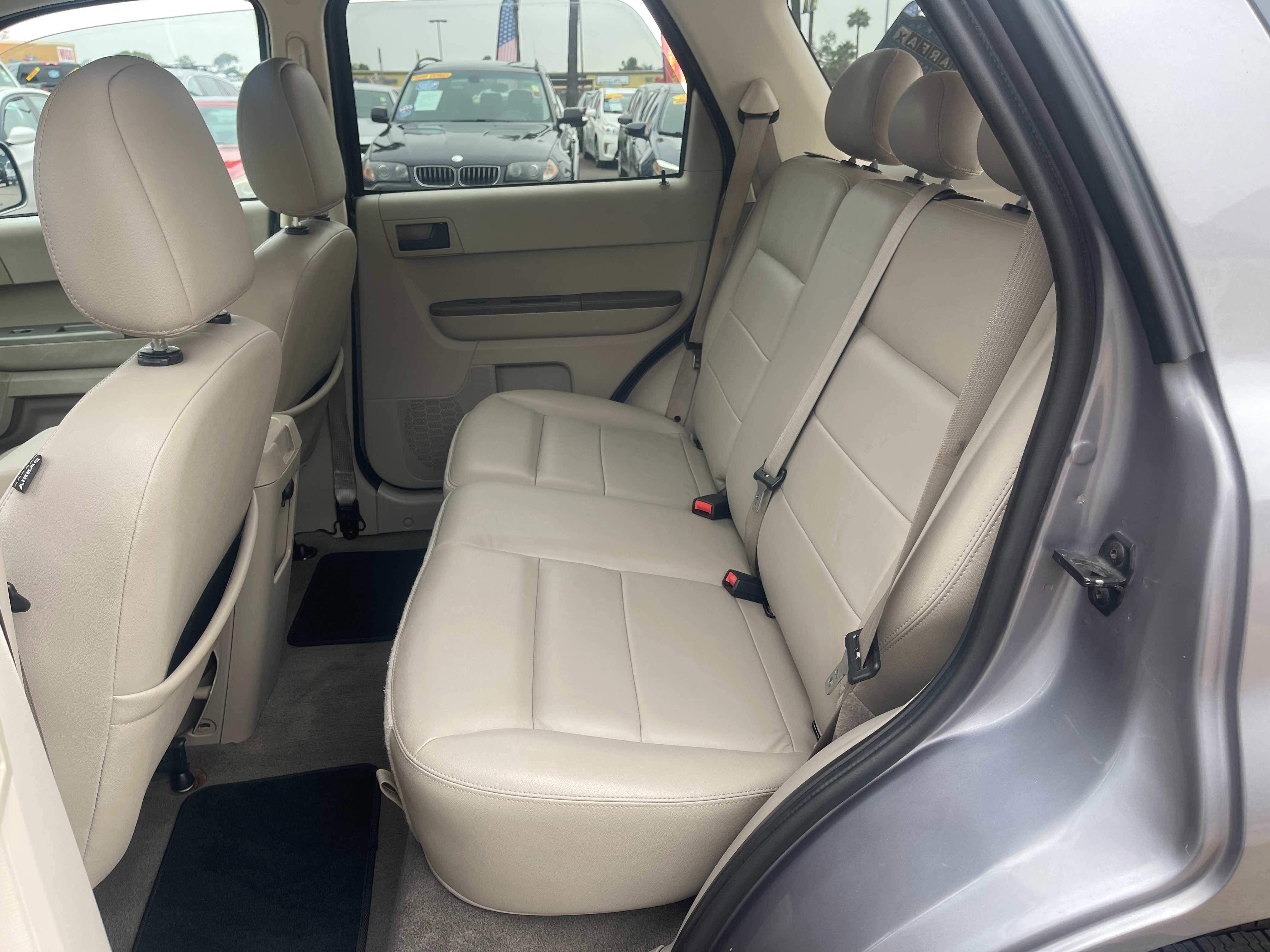 Used 2008 Ford Escape 2WD Hybrid image 12