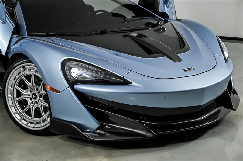 Used 2020 McLaren 600LT Spider RWD image 2