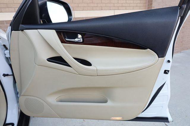 Used 2017 INFINITI QX50 Journey w/ Premium Package image 21