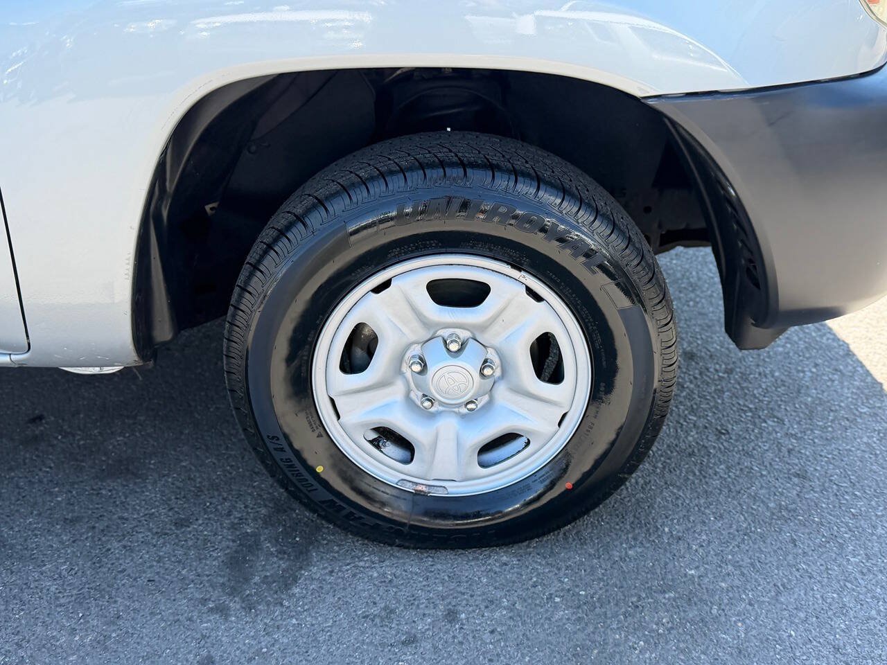 Used 2008 Toyota Tacoma 2WD Regular Cab image 79