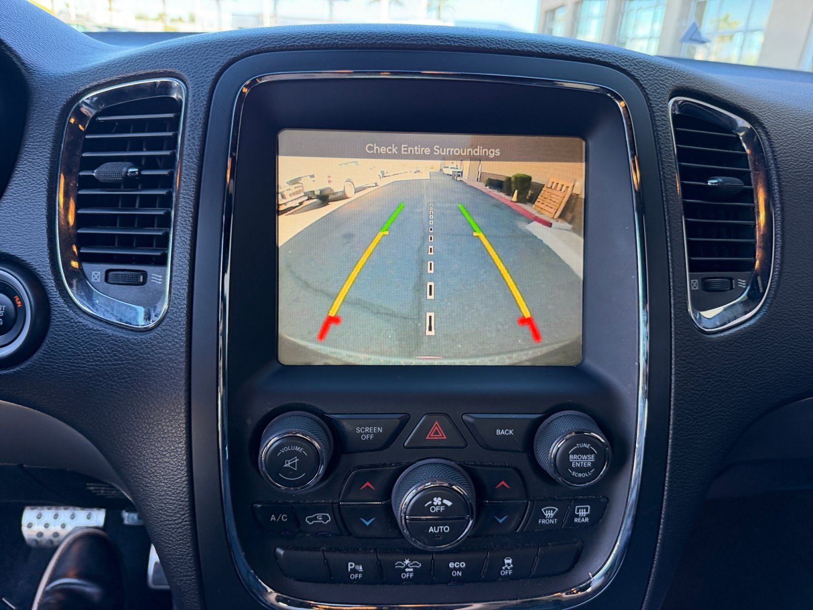 Used 2014 Dodge Durango R/T w/ Technology Group RWD image 28