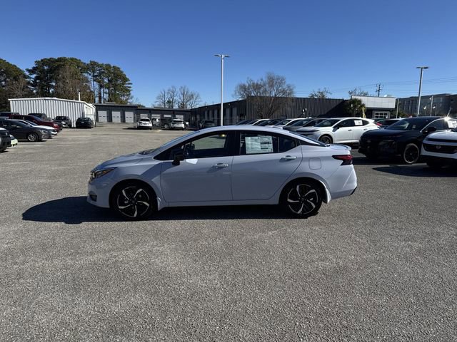 New 2025 Nissan Versa SR w/ Trunk Package FWD image 8