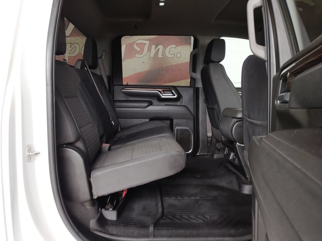 Used 2025 Chevrolet Silverado 2500 LT AWD/4WD image 17