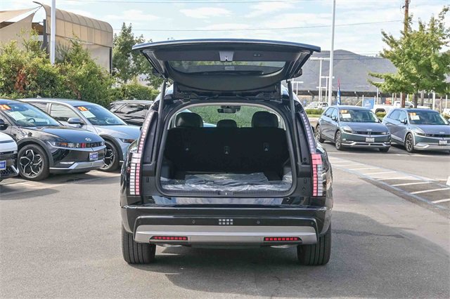 New 2026 Hyundai Ioniq 9 SEL image 8