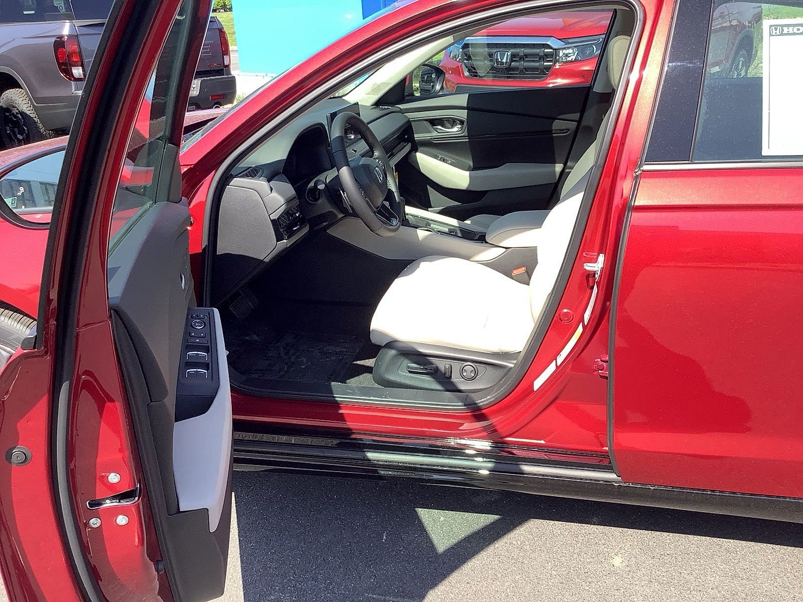 New 2026 Honda Accord EX-L image 11