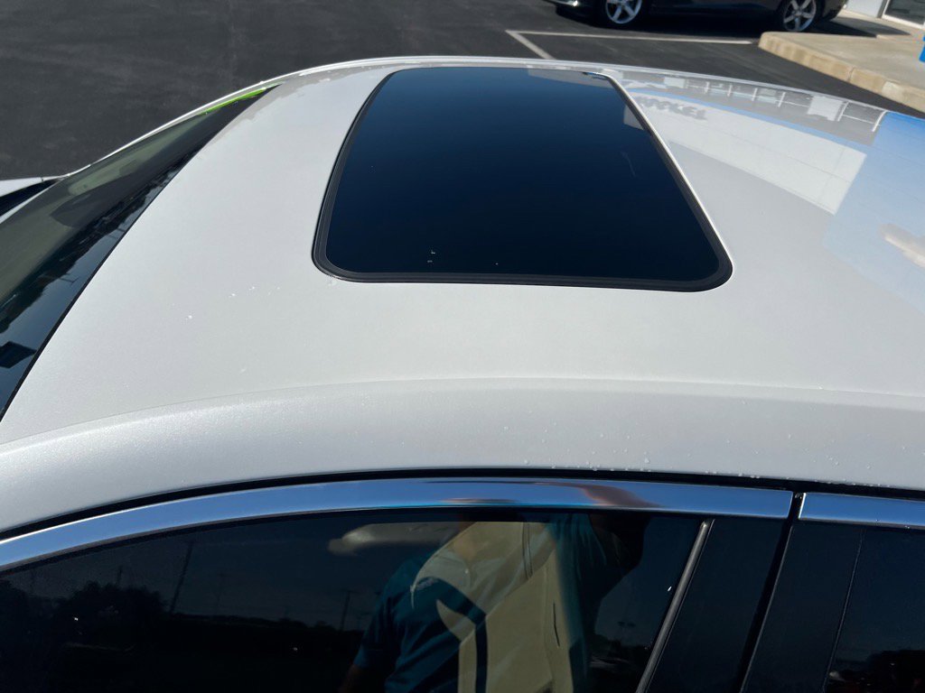 Used 2016 Cadillac ATS Luxury w/ Sun And Sound Package image 9