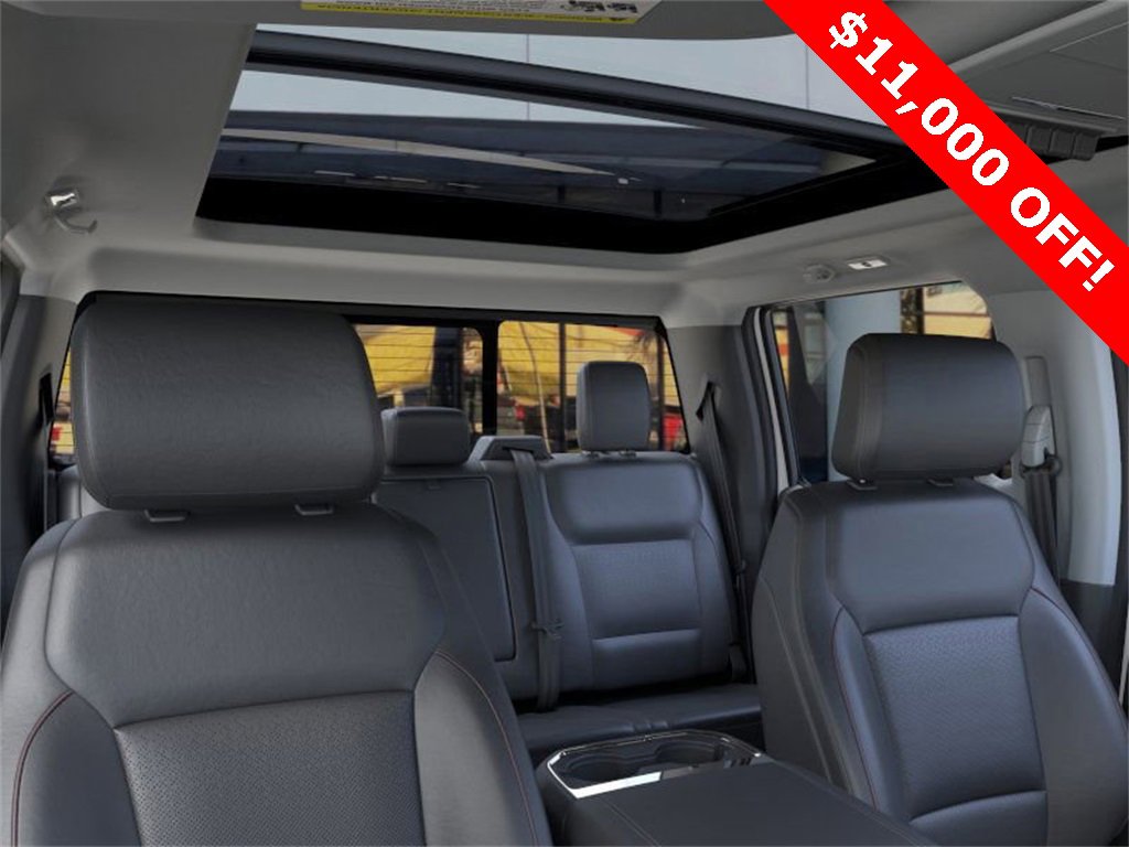 New 2026 Ford F250 Lariat w/ Black Appearance Package image 22