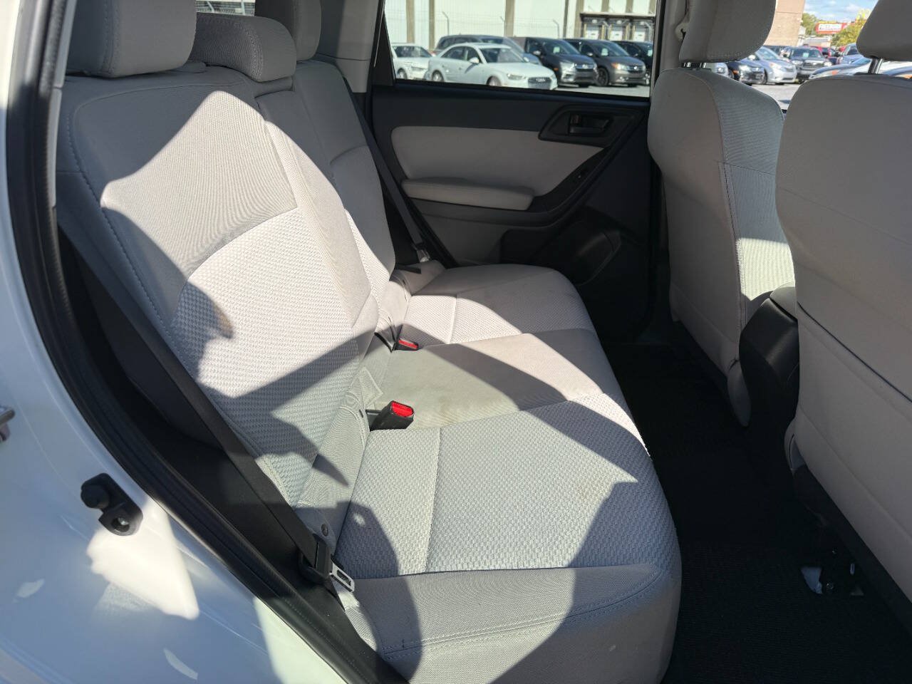 Used 2016 Subaru Forester 2.5i Premium AWD/4WD image 31