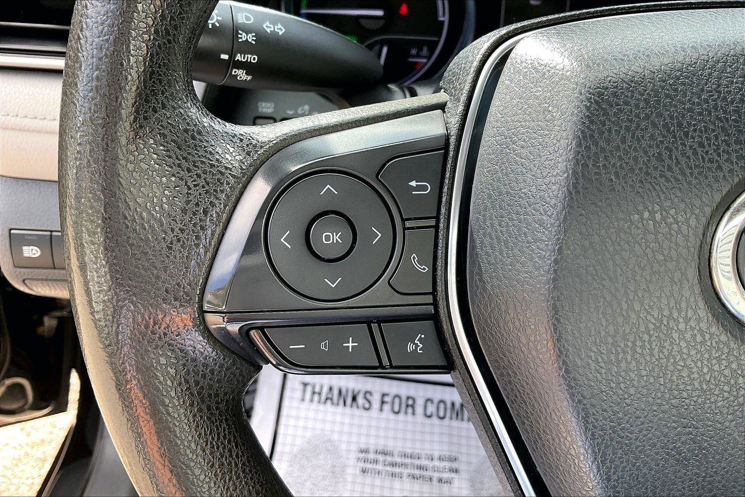 Used 2020 Toyota Camry LE FWD image 11