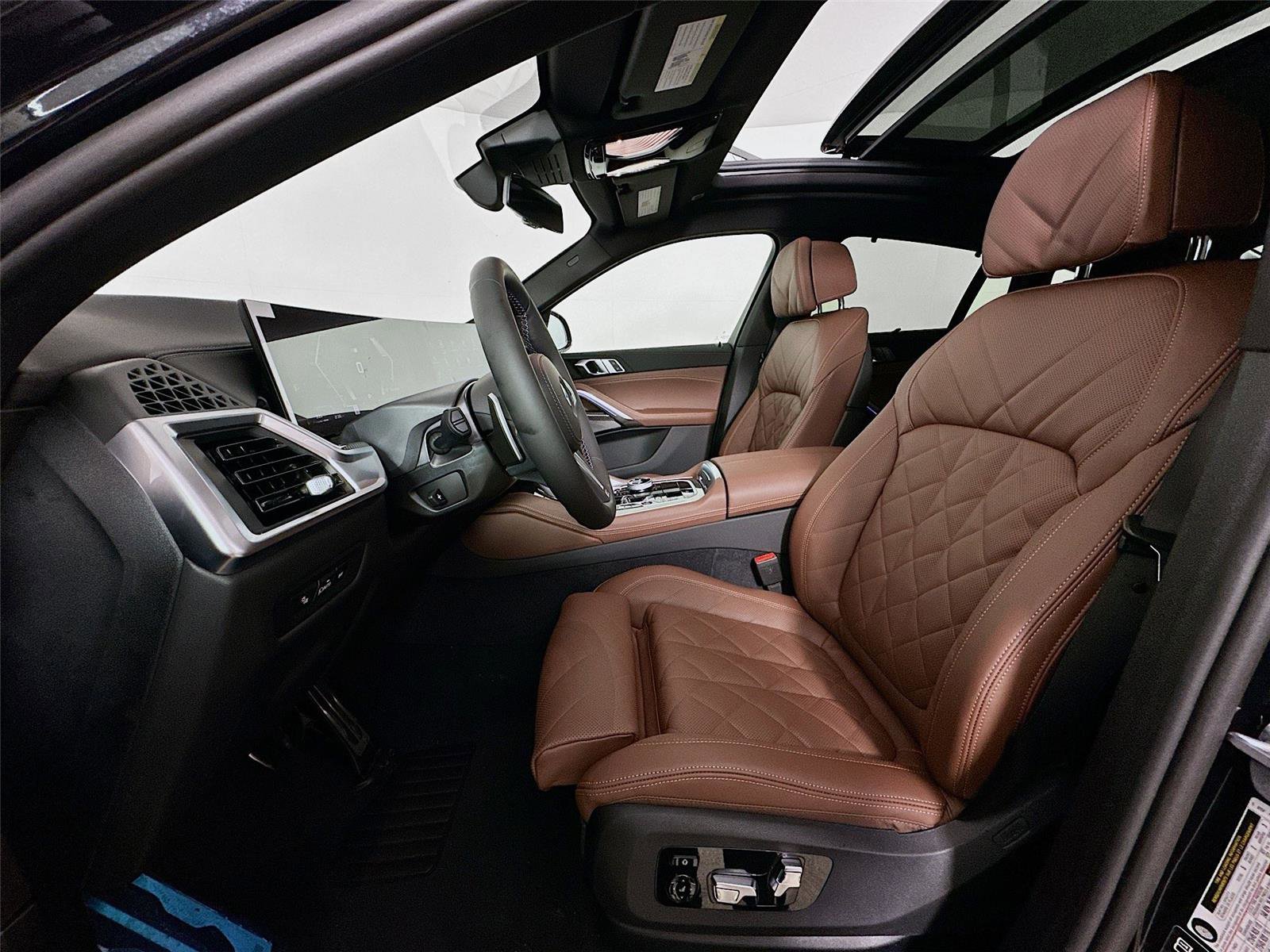 New 2026 BMW X6 M60i w/ Executive Package image 22