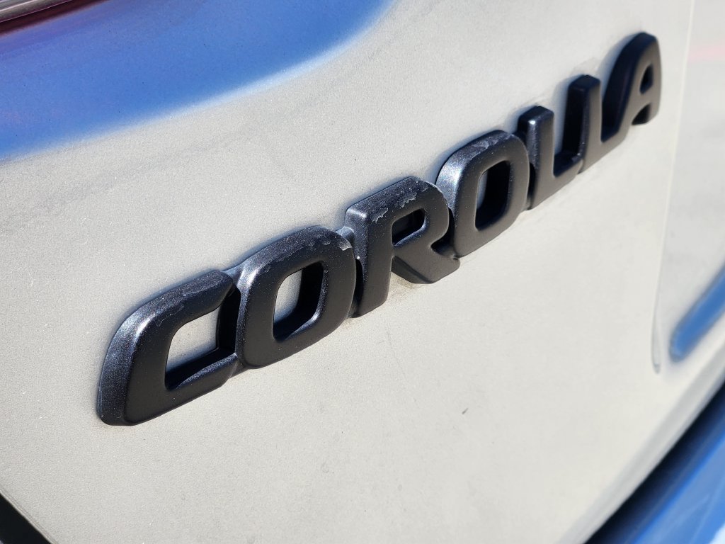 Used 2025 Toyota Corolla SE FWD image 13