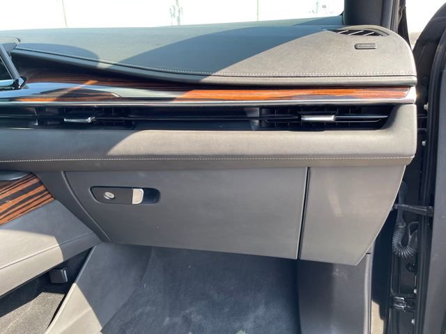 Used 2021 Cadillac Escalade ESV Sport w/ Driver Assist Tech Package image 35