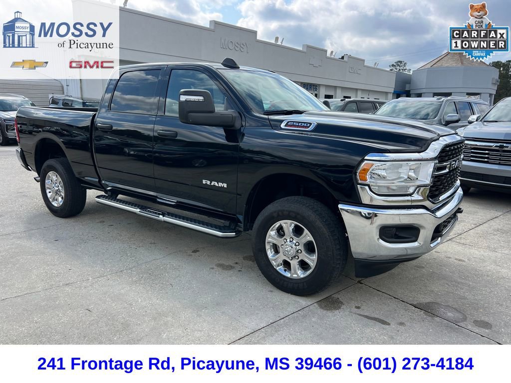 Used 2024 RAM 2500 Big Horn w/ Bed Utility Group image 9