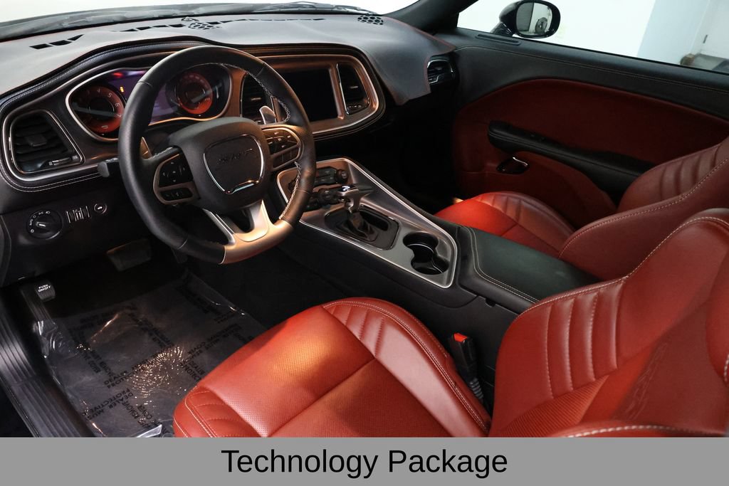 Used 2022 Dodge Challenger SRT Hellcat RWD image 10