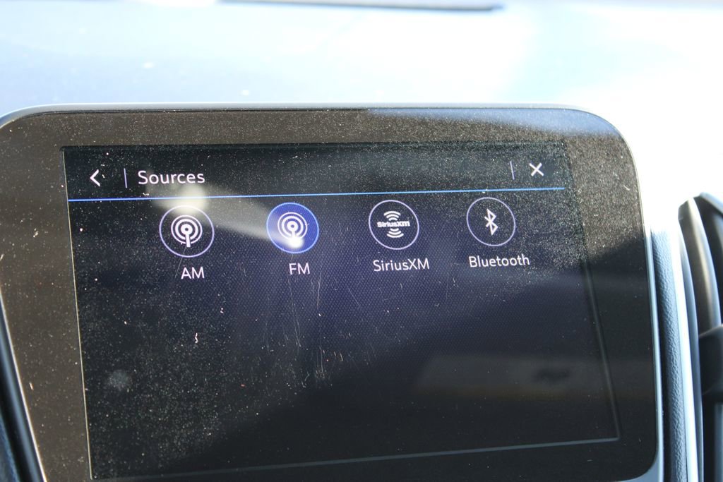 Used 2024 Chevrolet Malibu LT image 40