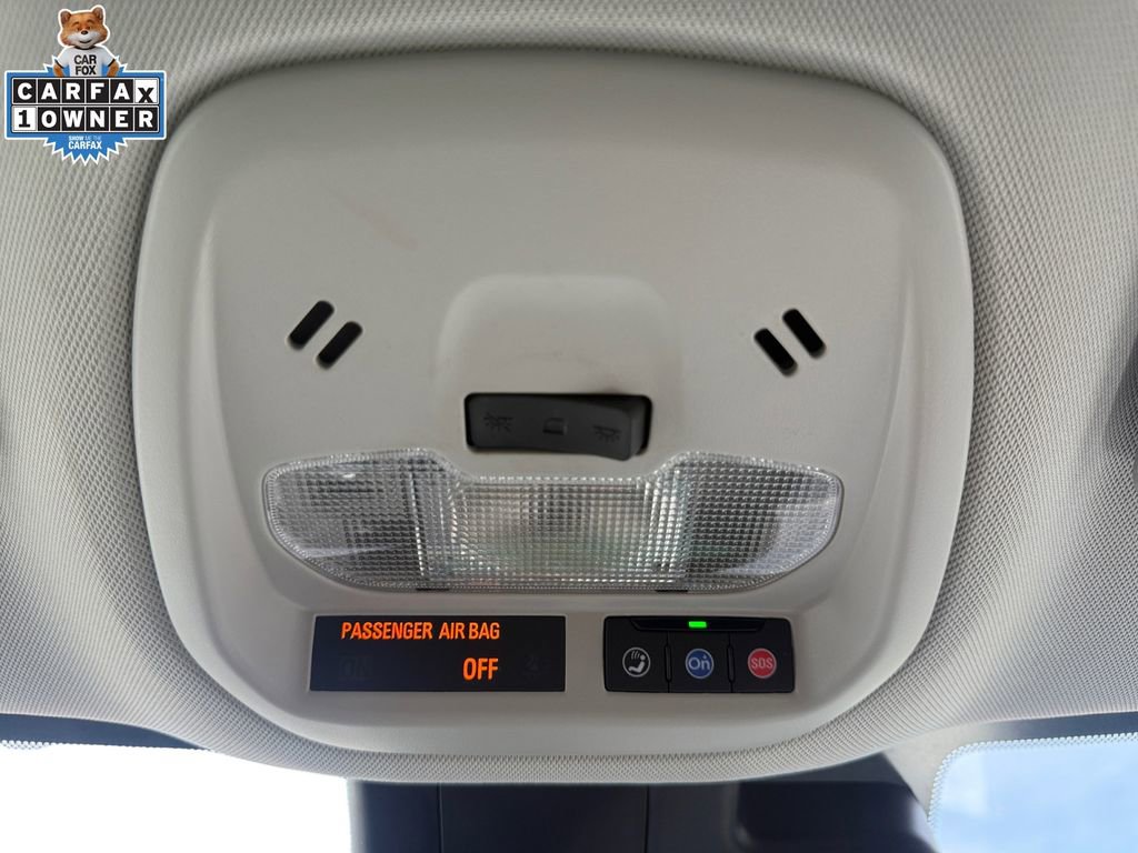 Used 2025 Chevrolet Trax LT FWD image 11