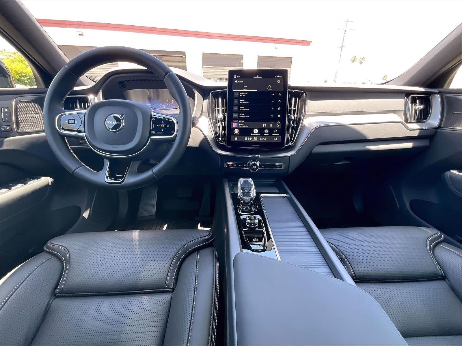 New 2026 Volvo XC60 T8 Ultra w/ Protection Package Premier AWD/4WD image 7
