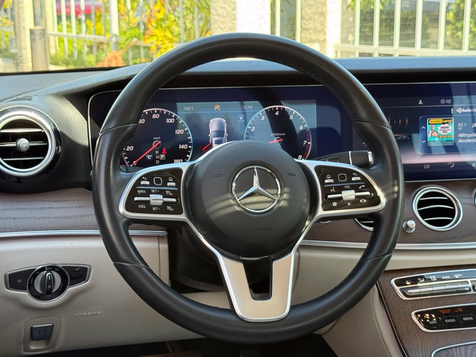 Used 2020 Mercedes-Benz E 350 Sedan image 42