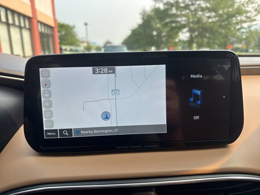 Used 2022 Hyundai Santa Fe Calligraphy image 18