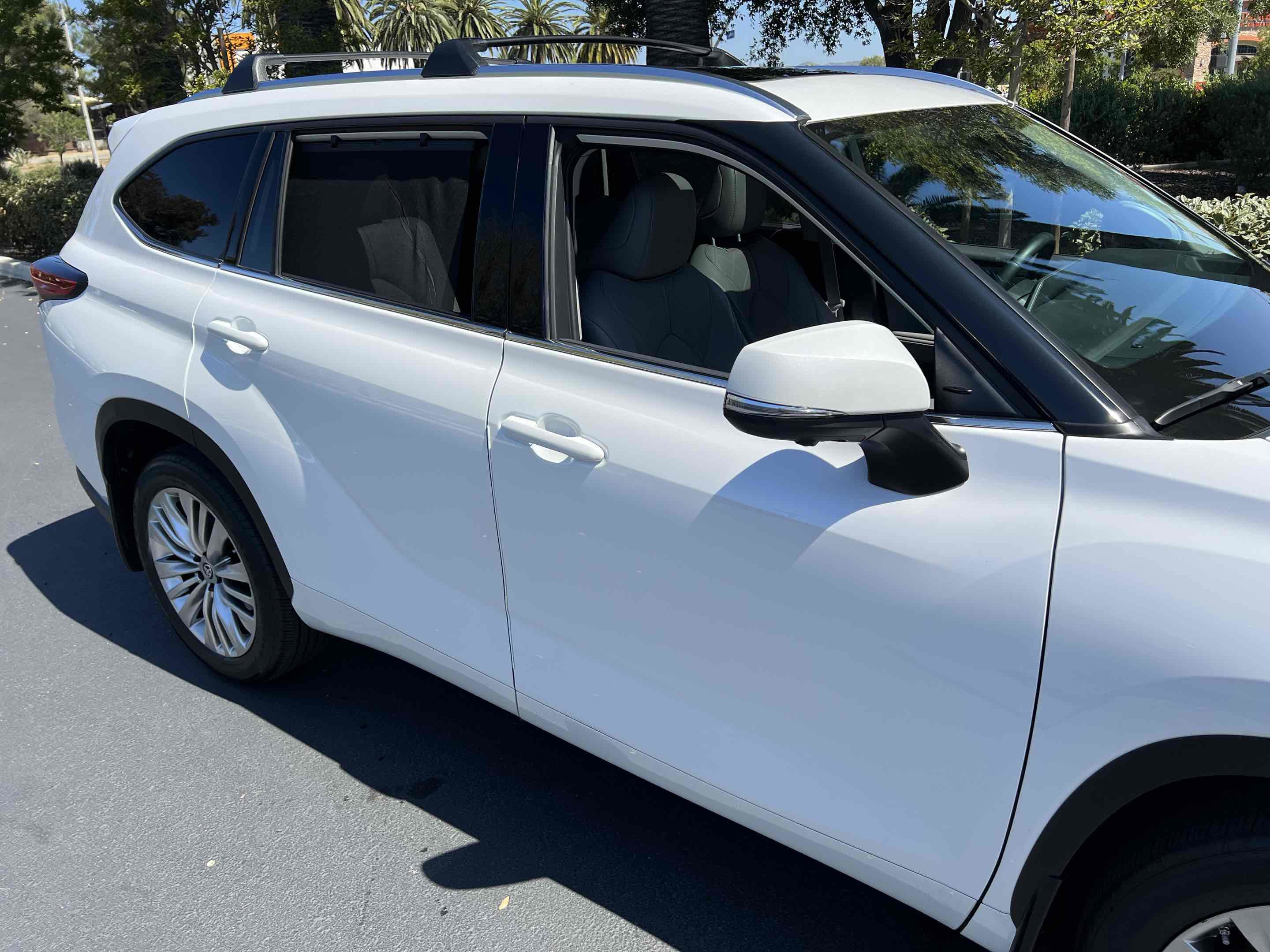 Used 2023 Toyota Highlander Platinum image 58