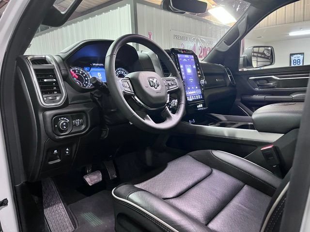 Used 2026 RAM 1500 Laramie AWD/4WD image 9