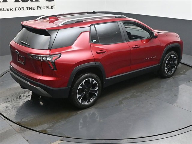 New 2026 Chevrolet Equinox LT image 18