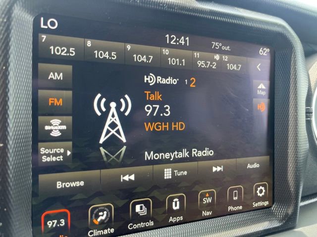 Used 2022 Jeep Wrangler Unlimited Sahara image 29