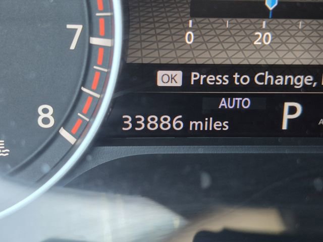 Used 2025 Nissan Pathfinder SV AWD/4WD image 12