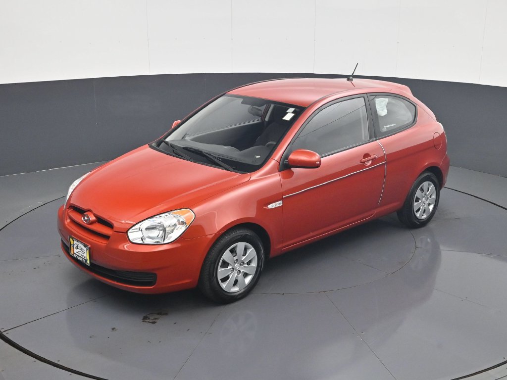 Used 2010 Hyundai Accent GS FWD image 14