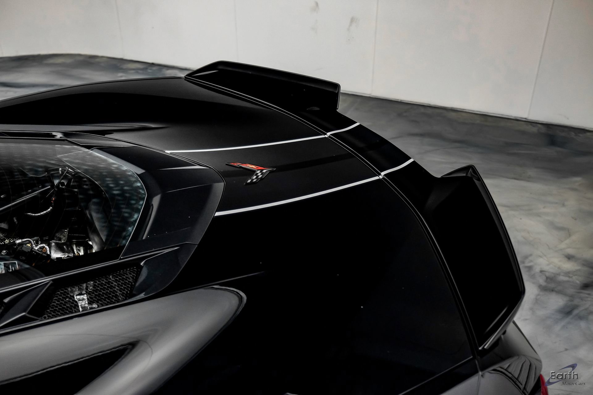 Used 2025 Chevrolet Corvette Z06 RWD image 40