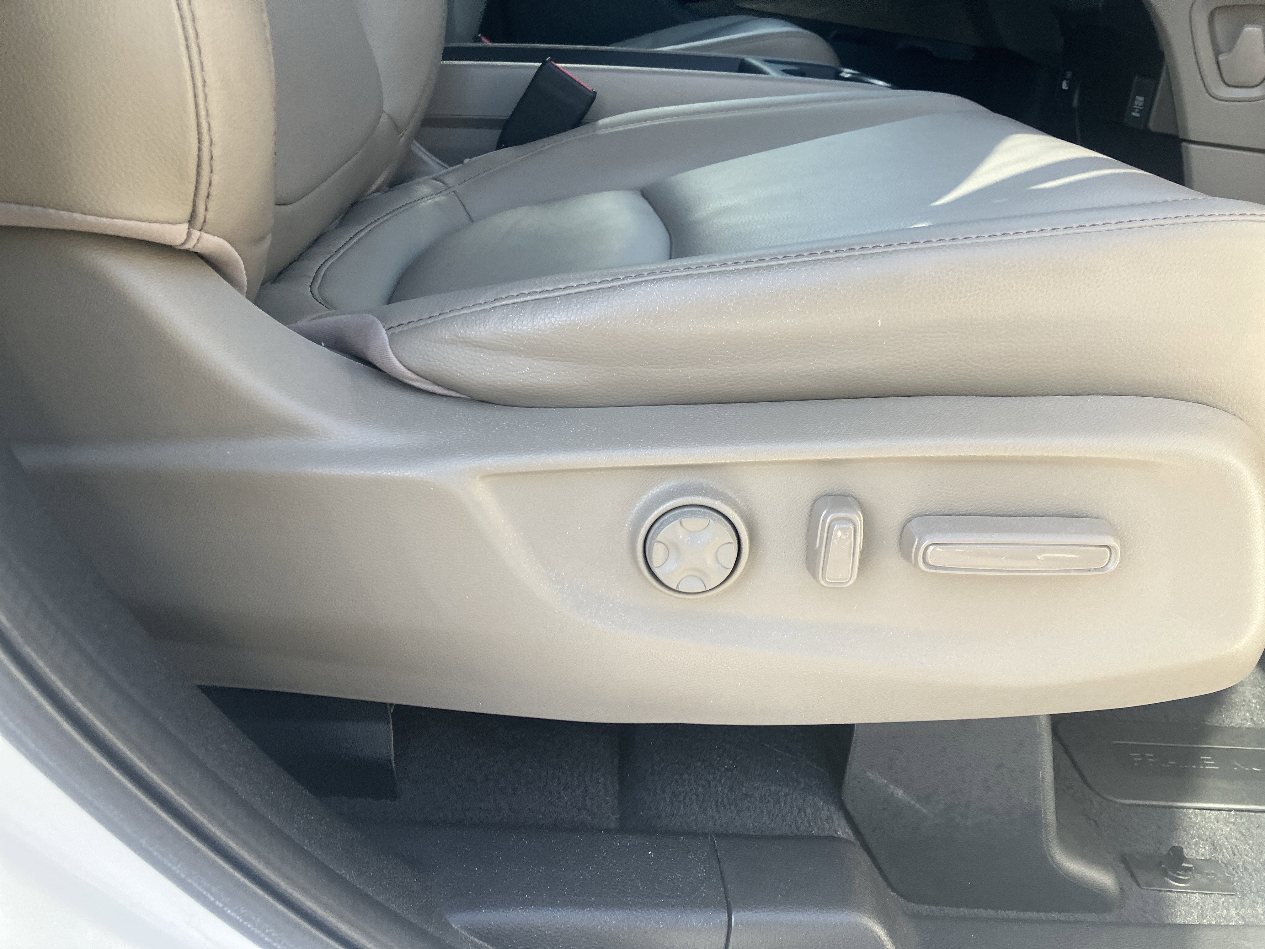 Used 2021 Honda Odyssey EX-L image 14