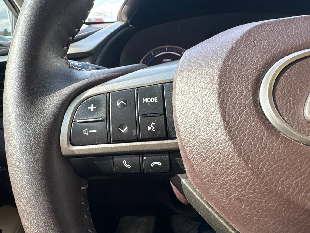 Used 2018 Lexus RX 450h AWD w/ Premium Package image 18