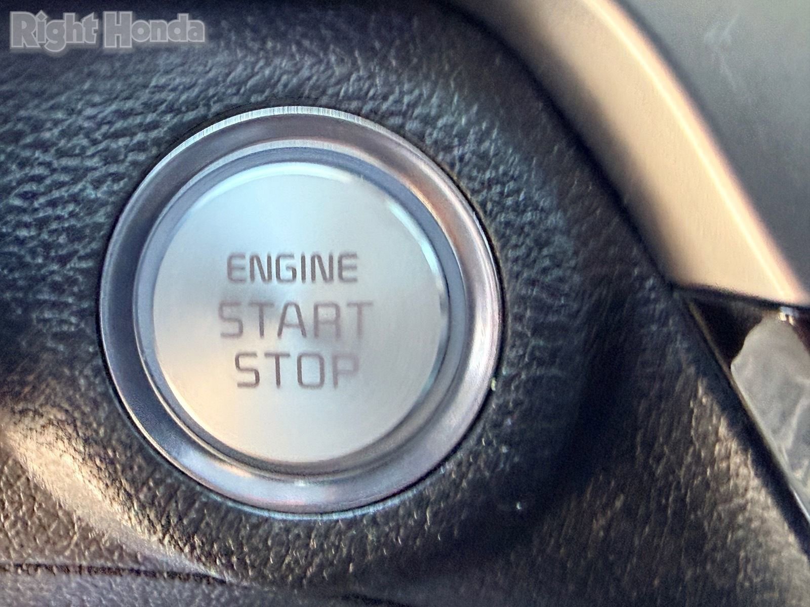 Used 2025 Kia Telluride S AWD/4WD image 30