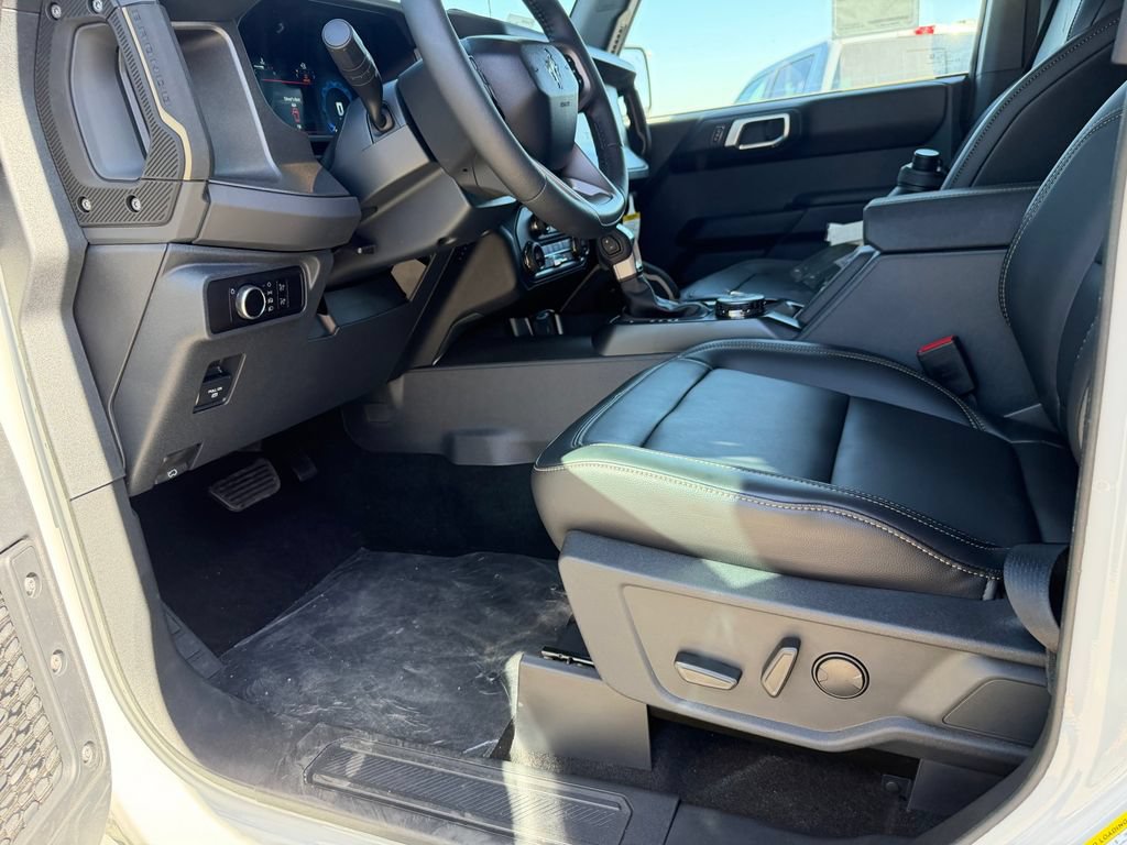New 2026 Ford Bronco Badlands AWD/4WD image 24