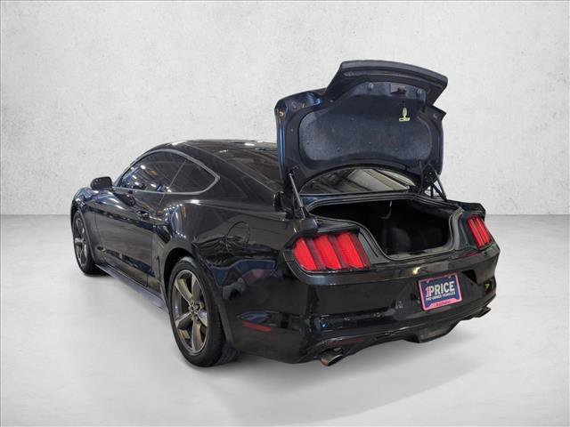 Used 2015 Ford Mustang Coupe image 6
