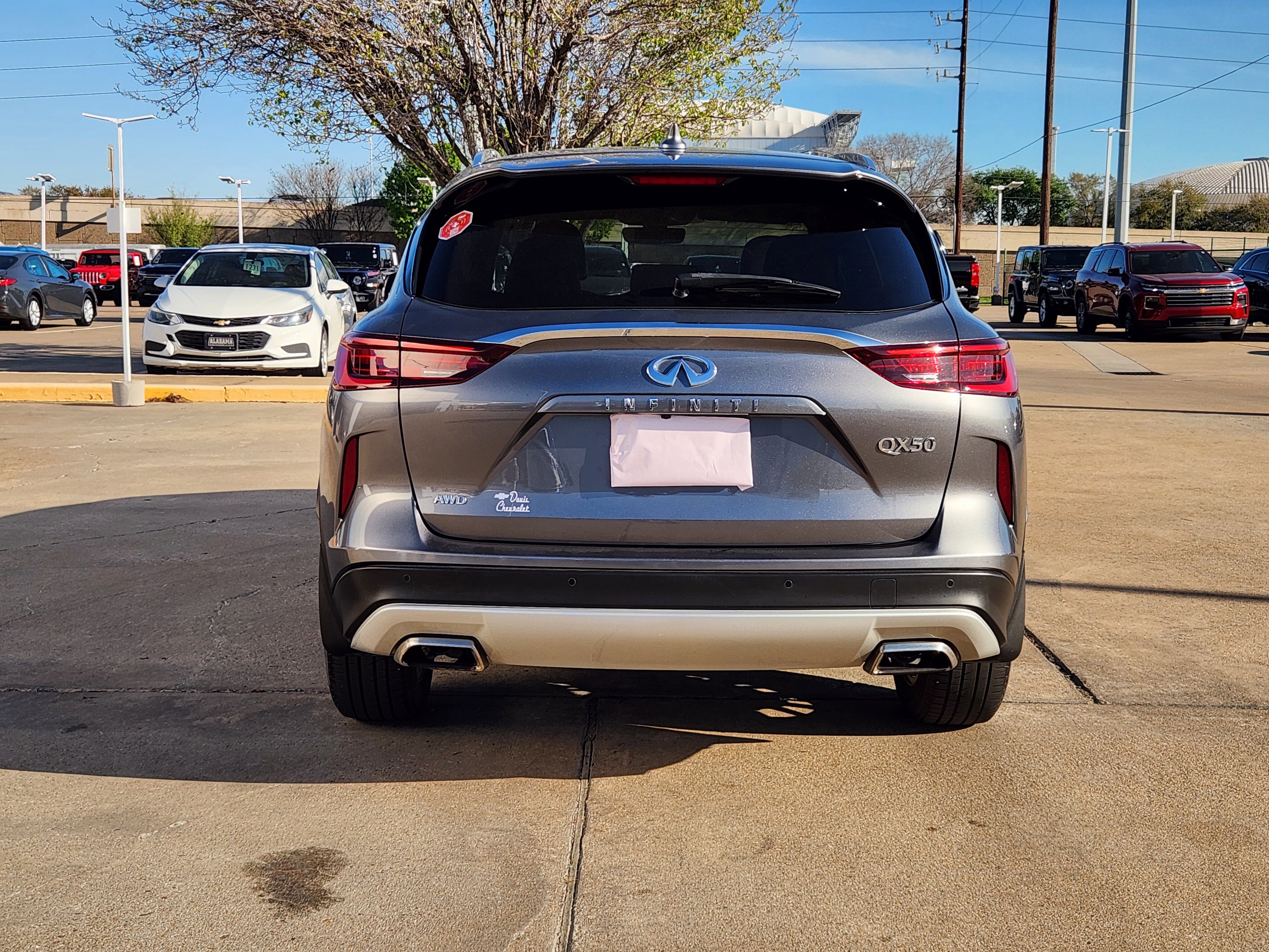 Used 2023 INFINITI QX50 Luxe AWD/4WD image 7