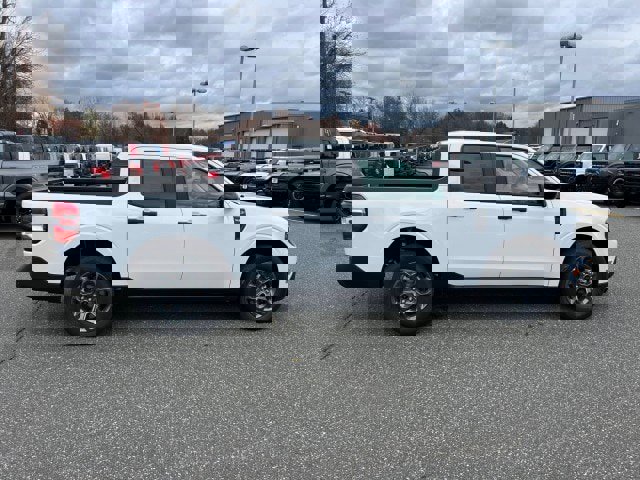 New 2025 Ford Maverick XLT w/ Equipment Group 301A image 6