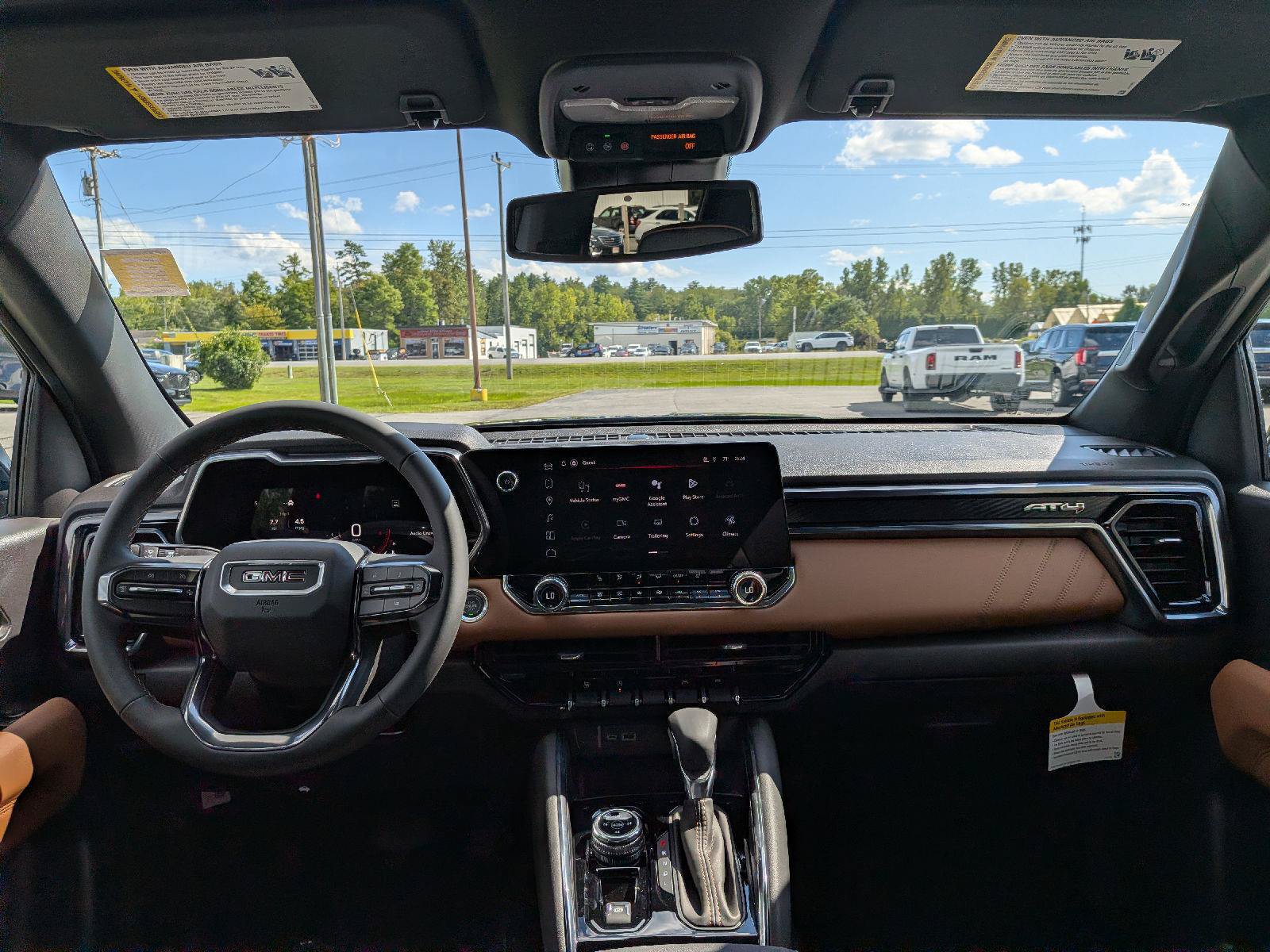 New 2026 GMC Canyon AT4 AWD/4WD image 22