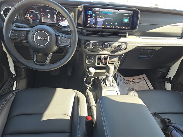 Used 2025 Jeep Gladiator Sport image 14