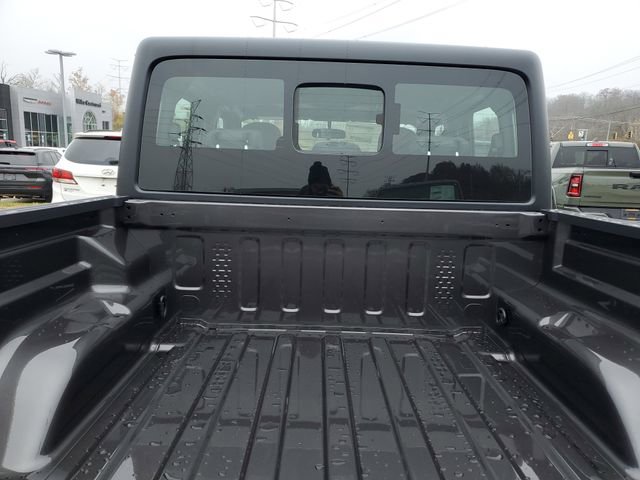 New 2026 Jeep Gladiator Sport image 5