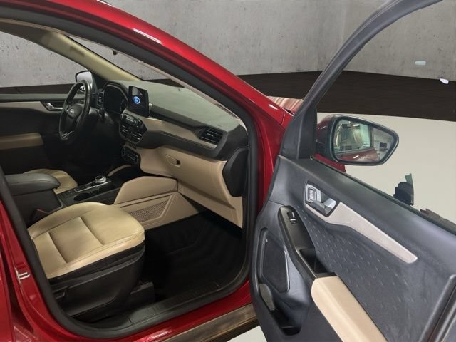 Used 2020 Ford Escape SEL AWD/4WD image 19