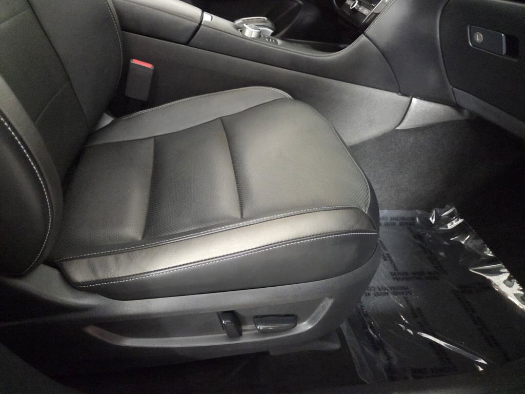 Used 2023 INFINITI QX50 Luxe image 32