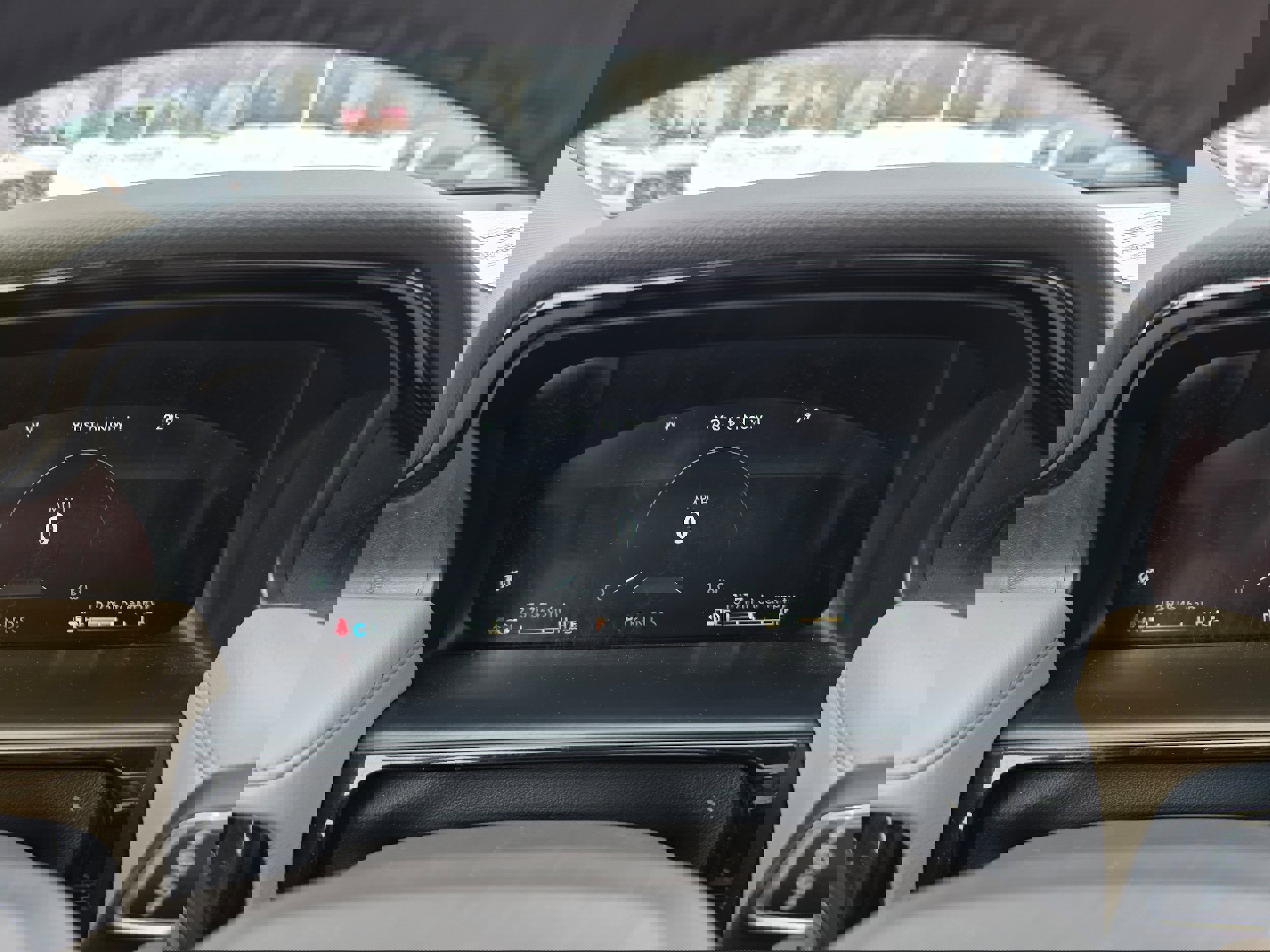 Used 2022 Lincoln Nautilus Reserve w/ Equipment Group 201A image 16