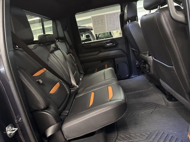 Used 2025 GMC Sierra 2500 AT4 w/ AT4 Preferred Package AWD/4WD image 2