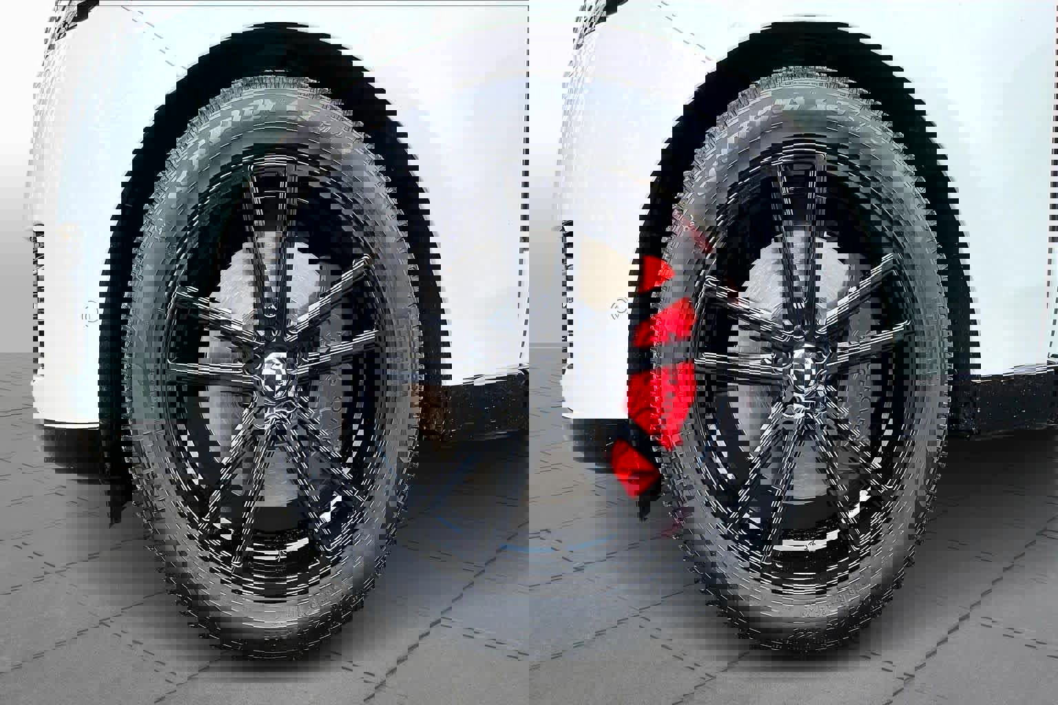 Used 2023 Land Rover Range Rover SE image 10